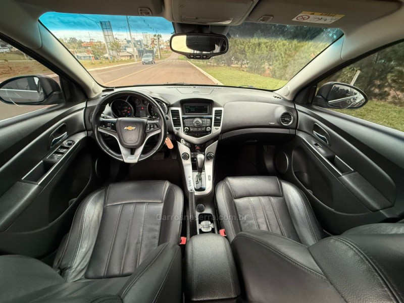 CRUZE 1.8 LT 16V FLEX 4P AUTOMÁTICO - 2016 - VACARIA