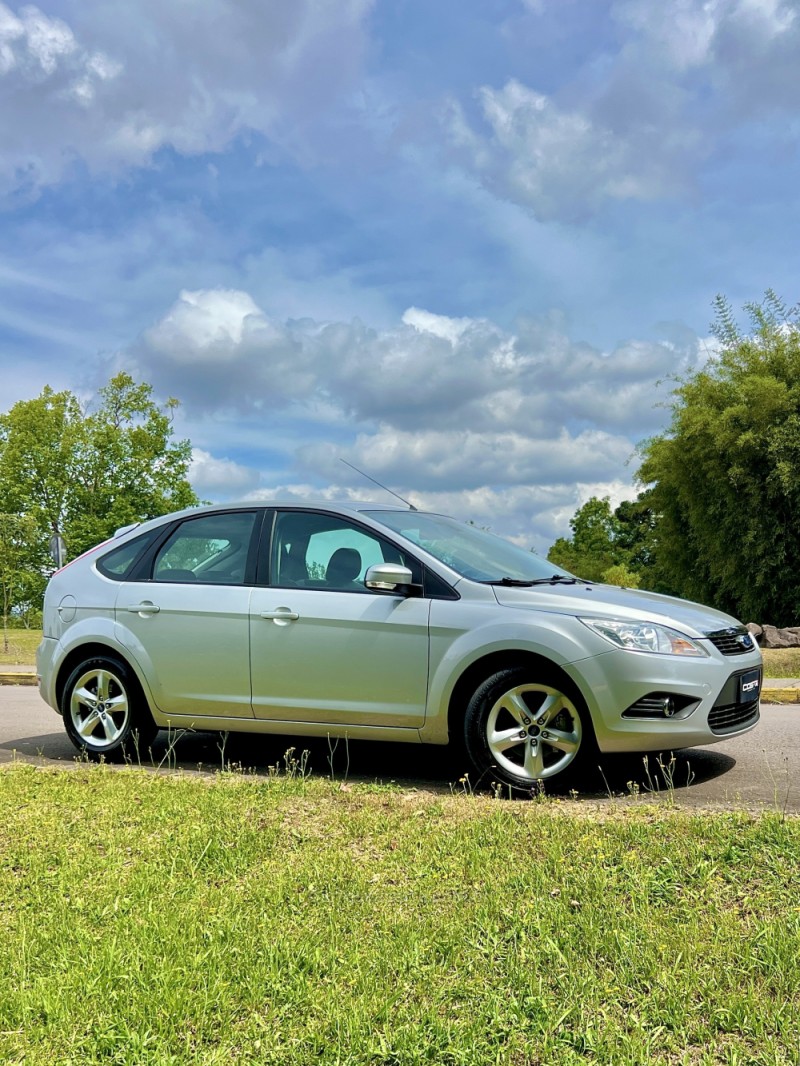 focus 2.0 fc 16v gasolina 4p automatico 2012 bento goncalves