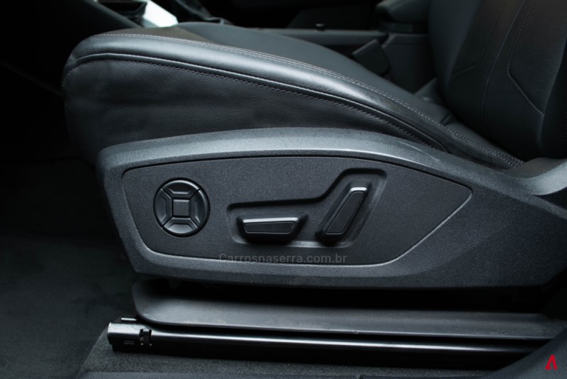 Q3 2.0 TFSI PERFORMANCE SPORTBACK TURBO GASOLINA 4P AUTOMÁTICO - 2022 - GARIBALDI