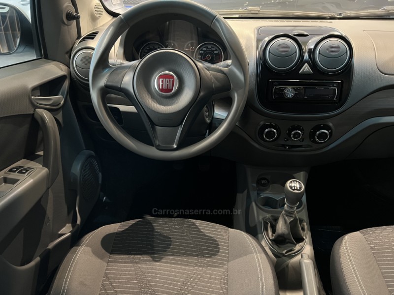 PALIO 1.0 MPI ATTRACTIVE 8V FLEX 4P MANUAL - 2015 - CAXIAS DO SUL