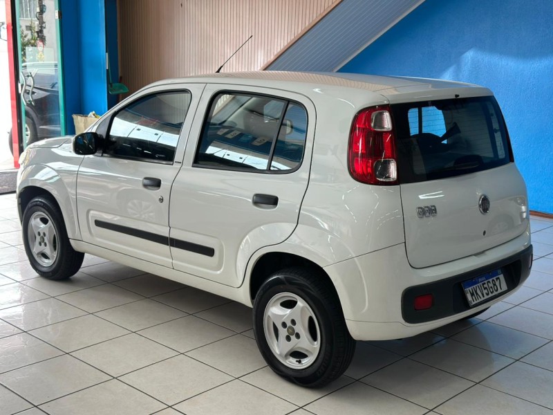 UNO 1.0 EVO VIVACE 8V FLEX 4P MANUAL - 2013 - CAXIAS DO SUL