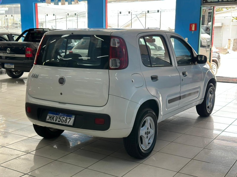 UNO 1.0 EVO VIVACE 8V FLEX 4P MANUAL - 2013 - CAXIAS DO SUL