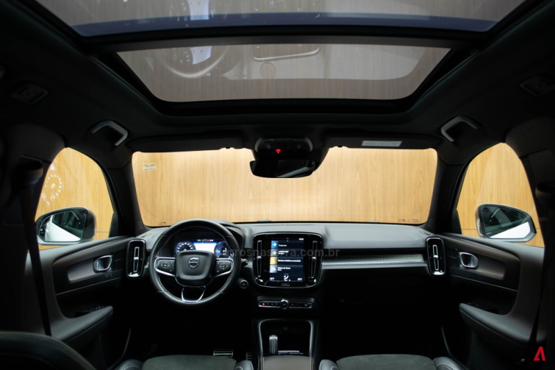 XC 40 1.5 T5 HÍBRIDO R-DESIGN FWD - 2021 - GARIBALDI