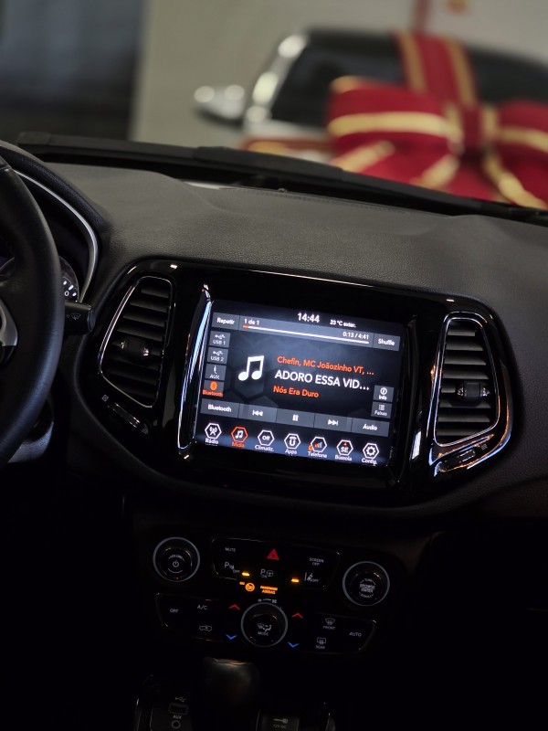 COMPASS 2.0 16V FLEX LIMITED AUTOMÁTICO - 2019 - CAXIAS DO SUL