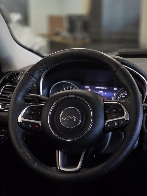 COMPASS 2.0 16V FLEX LIMITED AUTOMÁTICO - 2019 - CAXIAS DO SUL