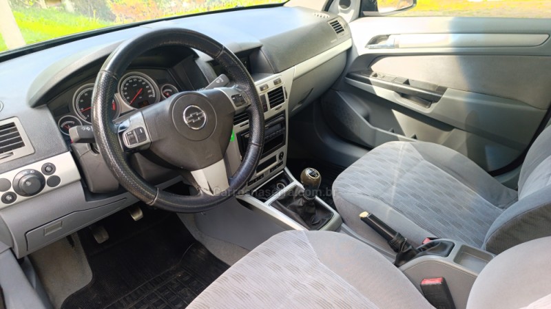VECTRA 2.0 MPFI ELEGANCE 8V FLEX 4P MANUAL - 2008 - CAXIAS DO SUL