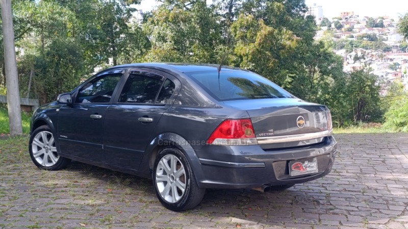 VECTRA 2.0 MPFI ELEGANCE 8V FLEX 4P MANUAL - 2008 - CAXIAS DO SUL