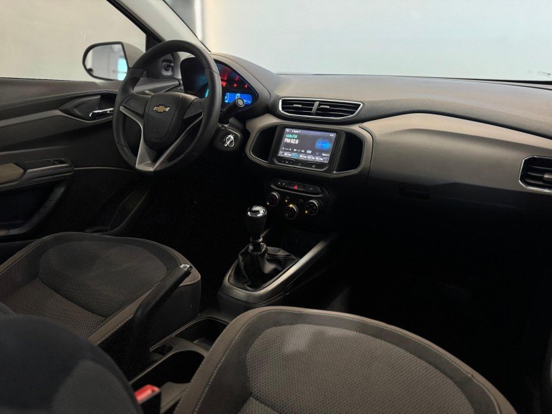 PRISMA 1.4 MPFI LT 8V FLEX 4P MANUAL - 2015 - ESTâNCIA VELHA