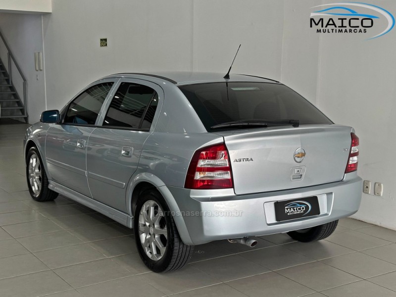 ASTRA 2.0 MPFI ADVANTAGE 8V FLEX 4P MANUAL - 2010 - NOVO HAMBURGO