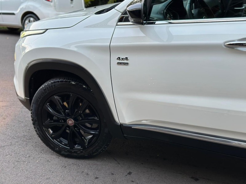 TORO 2.0 16V TURBO DIESEL VOLCANO AT9 4X4 AUTOMÁTICO - 2021 - DOIS IRMãOS