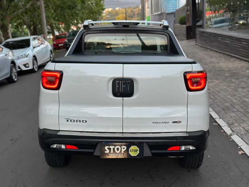 TORO 2.0 16V TURBO DIESEL VOLCANO AT9 4X4 AUTOMÁTICO - 2021 - DOIS IRMãOS