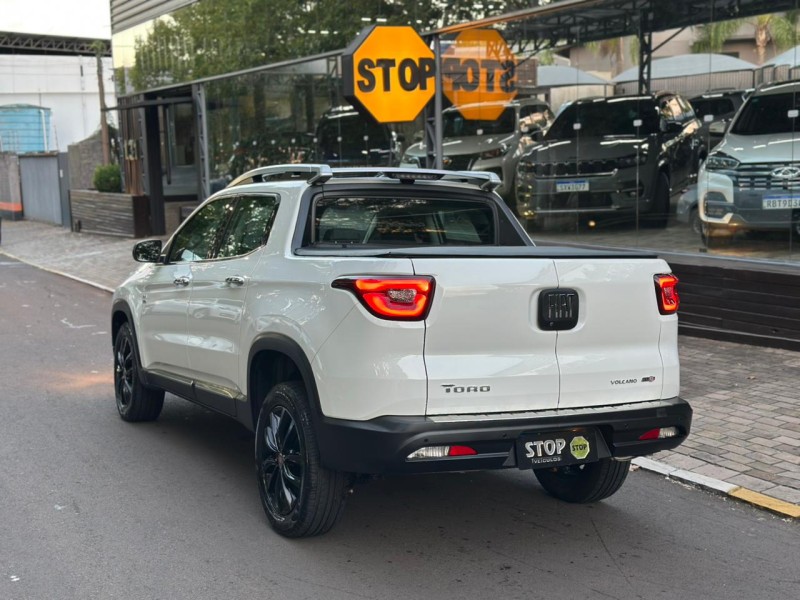 TORO 2.0 16V TURBO DIESEL VOLCANO AT9 4X4 AUTOMÁTICO - 2021 - DOIS IRMãOS