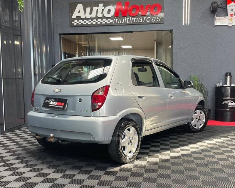 CELTA 1.0 MPFI LT 8V FLEX 4P MANUAL - 2012 - VACARIA