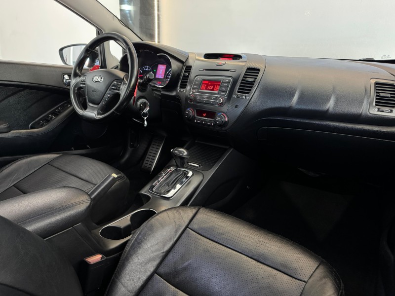 CERATO 1.6 SX3 16V GASOLINA 4P AUTOMÁTICO - 2014 - ESTâNCIA VELHA