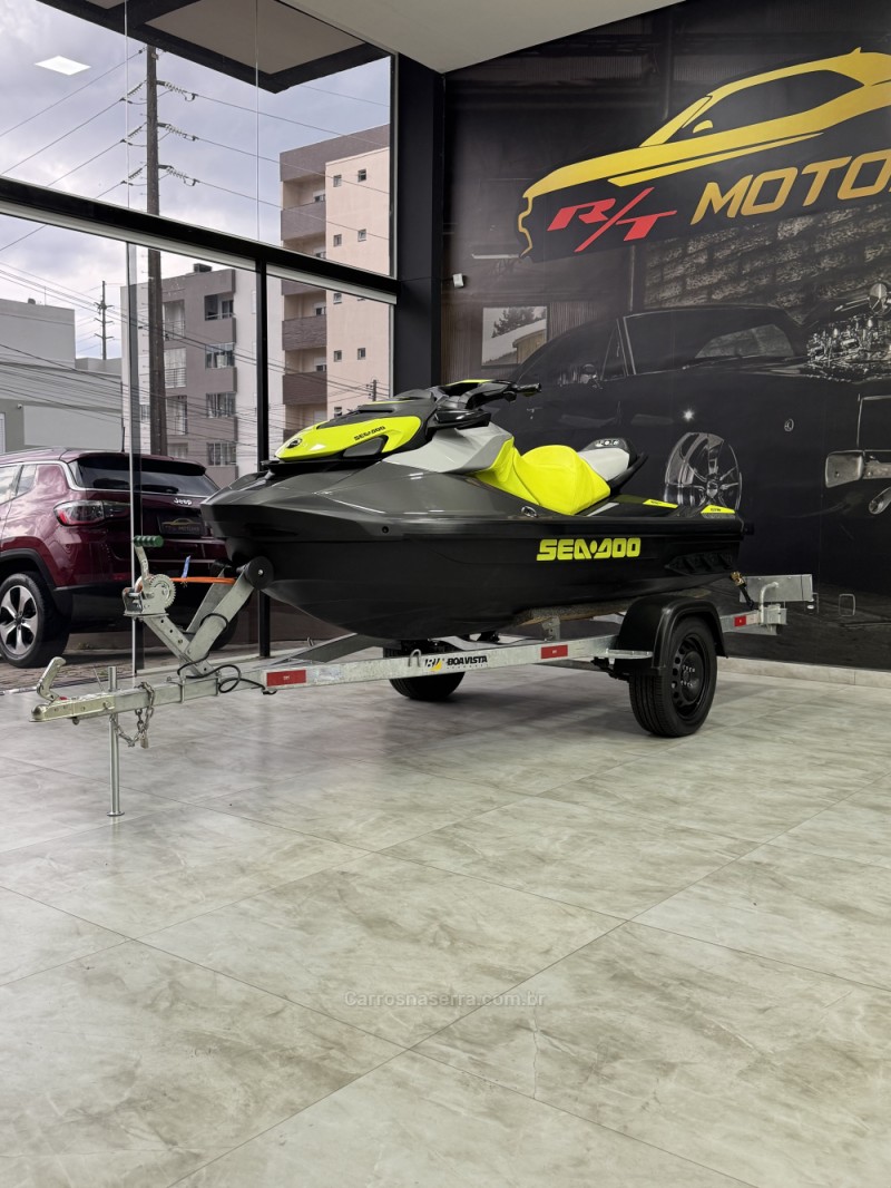 jet ski gtr 230 2020 caxias do sul