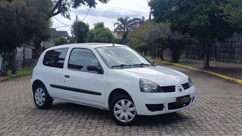 CLIO 1.0 CAMPUS 16V FLEX 2P MANUAL - 2009 - CAXIAS DO SUL
