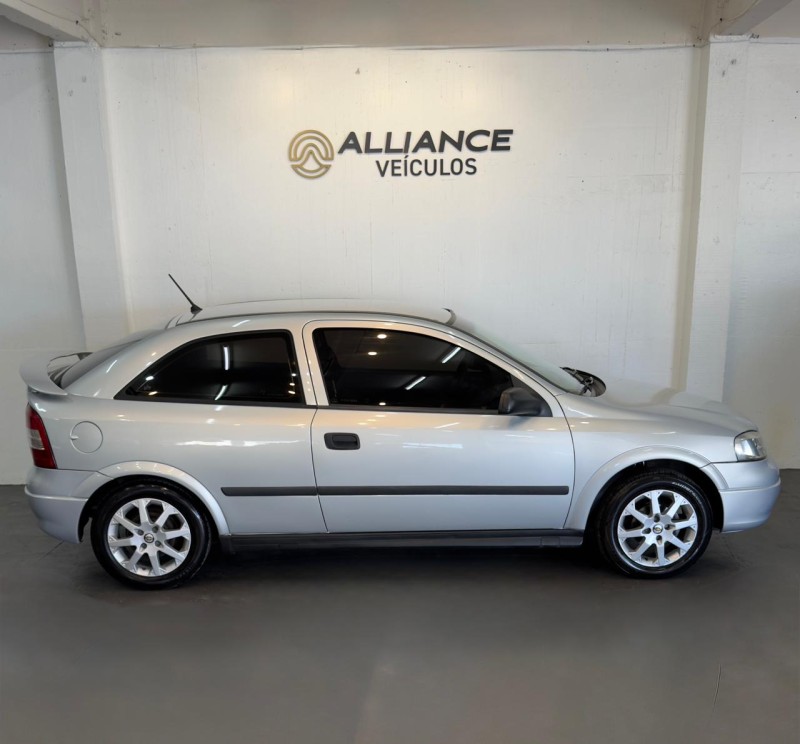 ASTRA 1.8 MPFI GL 8V GASOLINA 2P MANUAL - 2000 - CAXIAS DO SUL