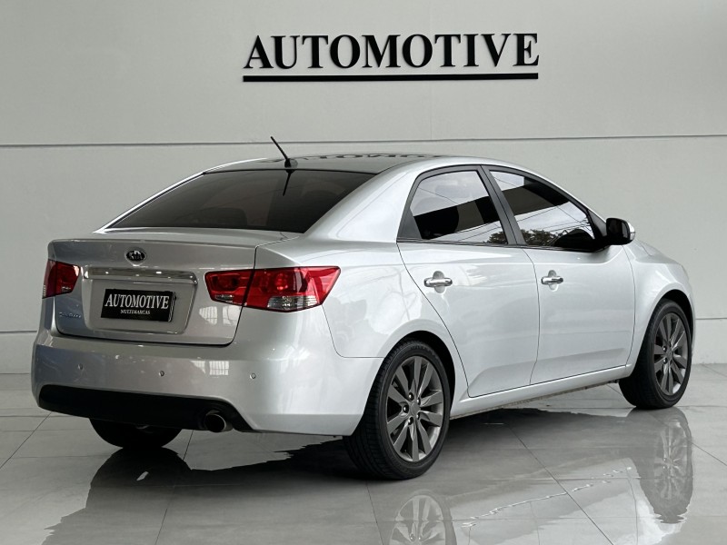 CERATO 1.6 SX3 16V FLEX 4P AUTOMÁTICO - 2011 - CAXIAS DO SUL