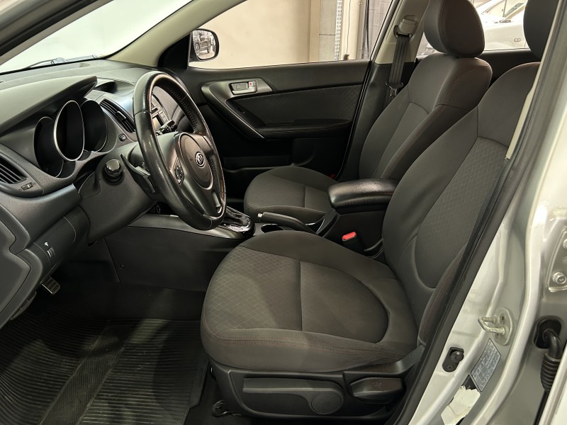 CERATO 1.6 SX3 16V FLEX 4P AUTOMÁTICO - 2011 - CAXIAS DO SUL