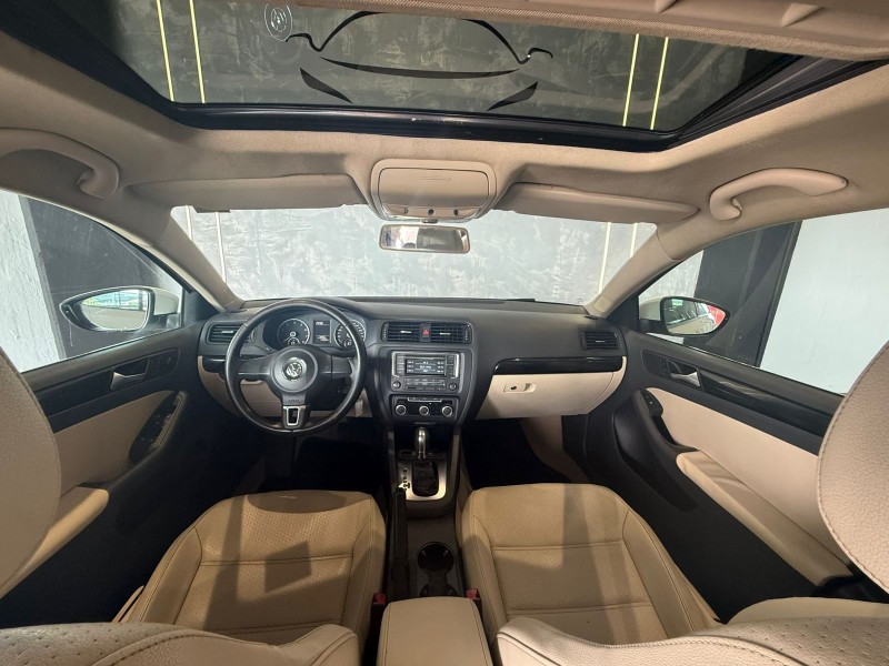 JETTA 2.0 COMFORTLINE FLEX 4P TIPTRONIC - 2013 - CAXIAS DO SUL