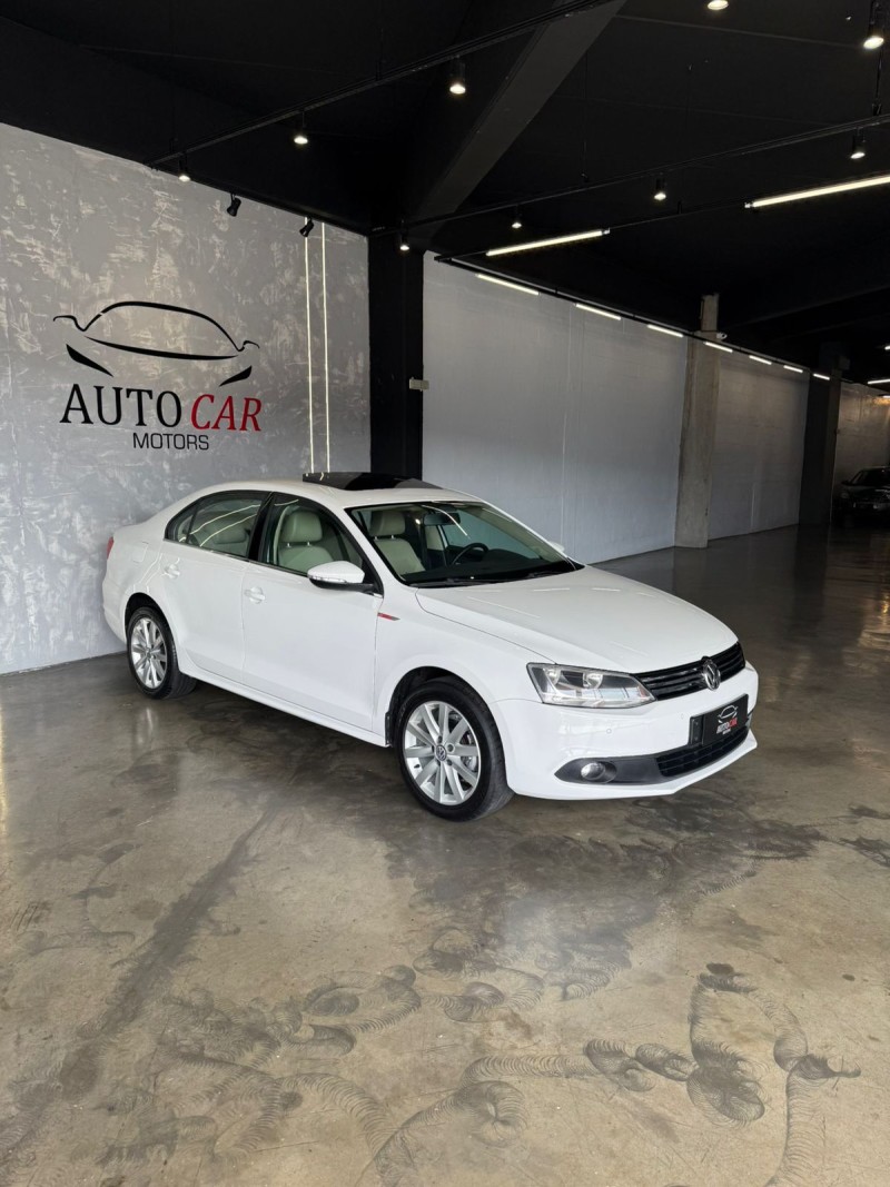 JETTA 2.0 COMFORTLINE FLEX 4P TIPTRONIC - 2013 - CAXIAS DO SUL