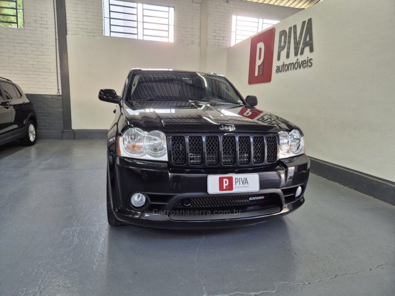 grand cherokee 6.1 srt hemi 4x4 v8 16v gasolina 4p automatico 2006 garibaldi