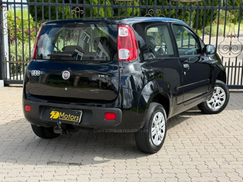 UNO 1.0 EVO VIVACE 8V FLEX 2P MANUAL - 2013 - CAXIAS DO SUL