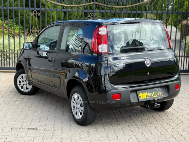 UNO 1.0 EVO VIVACE 8V FLEX 2P MANUAL - 2013 - CAXIAS DO SUL