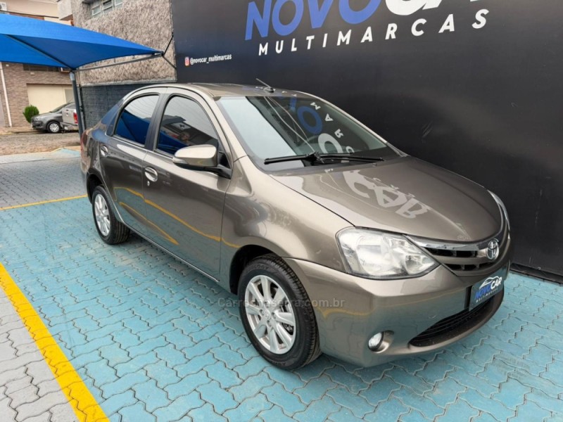 ETIOS 1.5 XLS SEDAN 16V FLEX 4P AUTOMÁTICO - 2017 - ESTâNCIA VELHA