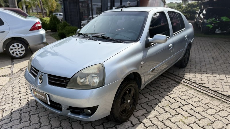 CLIO 1.6 EGEUS 16V FLEX 4P MANUAL - 2006 - NOVA PETRóPOLIS