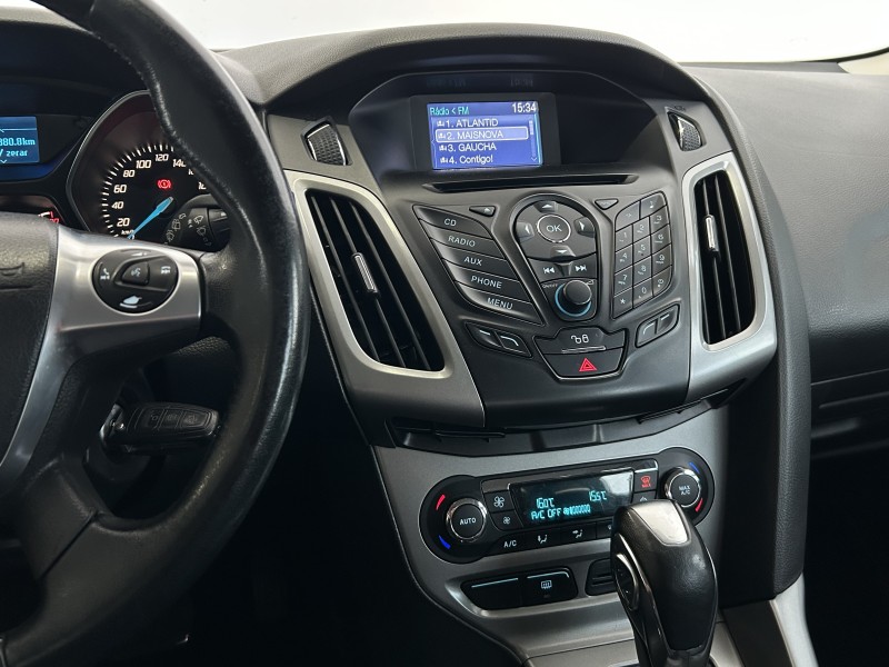 FOCUS 2.0 SE HATCH 16V FLEX 4P AUTO - 2015 - CAXIAS DO SUL