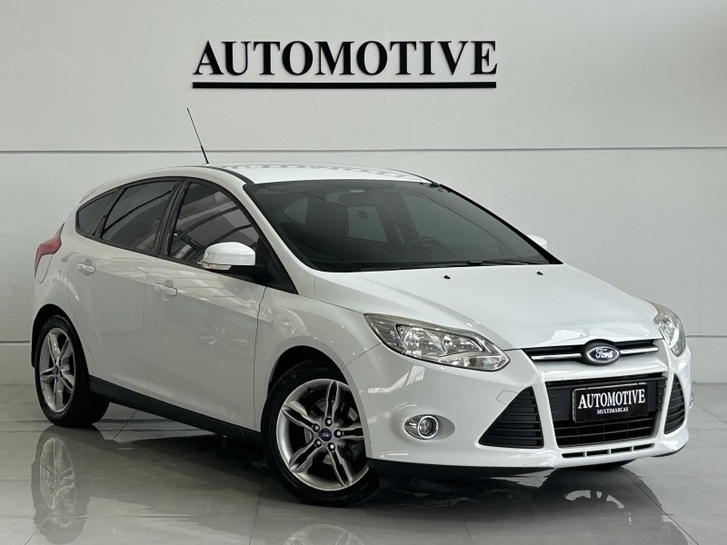 FOCUS 2.0 SE HATCH 16V FLEX 4P AUTO - 2015 - CAXIAS DO SUL