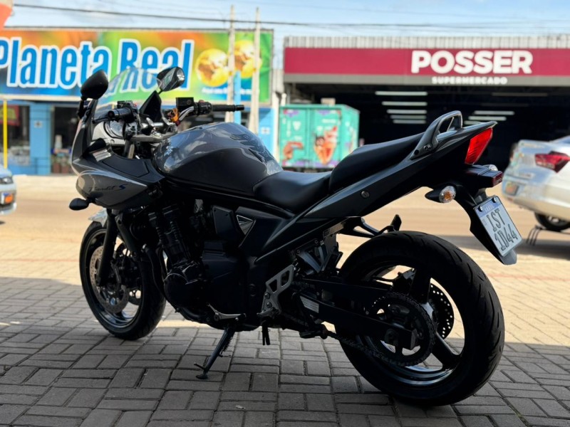BANDIT 650S - 2011 - LAGOA VERMELHA
