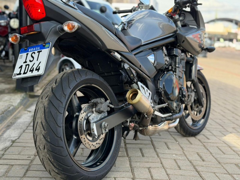BANDIT 650S - 2011 - LAGOA VERMELHA