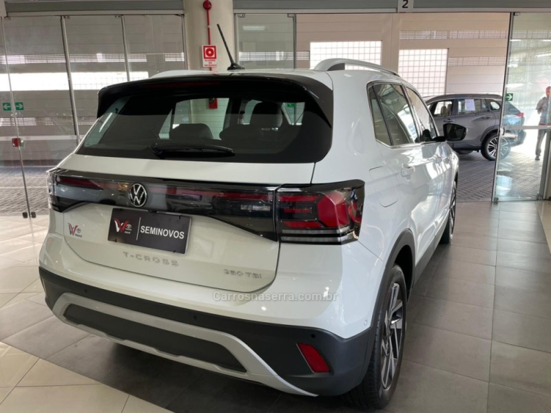 T-CROSS 1.4 HIGHLINE TSI 16V FLEX 4P AUTOMÁTICO - 2025 - CAXIAS DO SUL