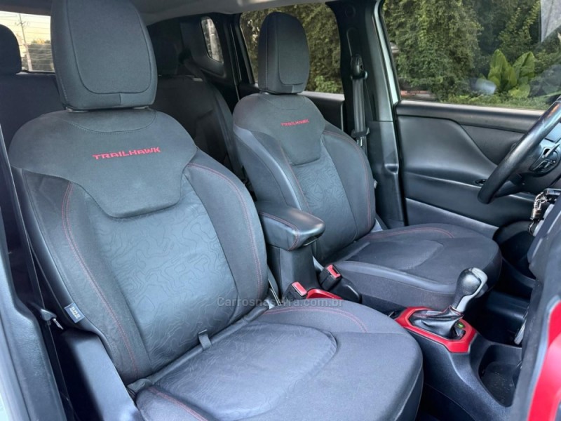 RENEGADE 1.8 LONGITUDE 16V DIESEL 4P AUTOMÁTICO - 2016 - IVOTI