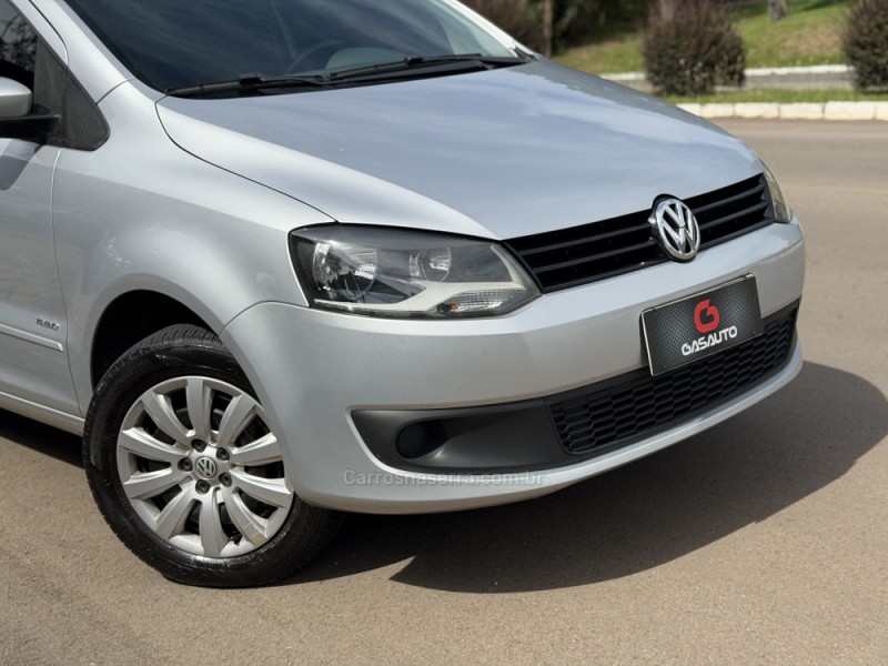 FOX 1.0 ITREND 8V FLEX 4P MANUAL - 2014 - NOVA PRATA