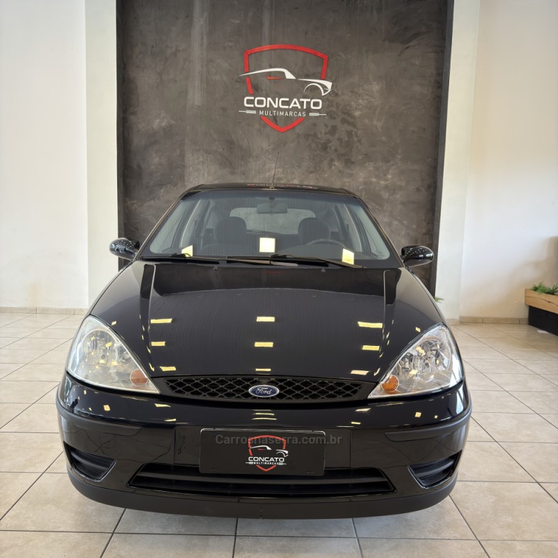 FOCUS 2.0 GLX 16V FLEX 4P MANUAL - 2008 - FARROUPILHA