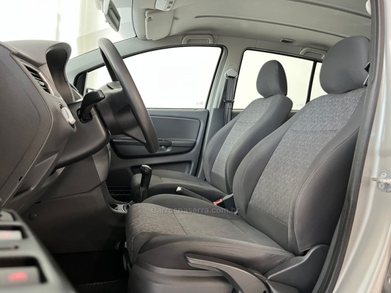 FOX 1.6 MI 8V FLEX 4P MANUAL - 2014 - BENTO GONçALVES