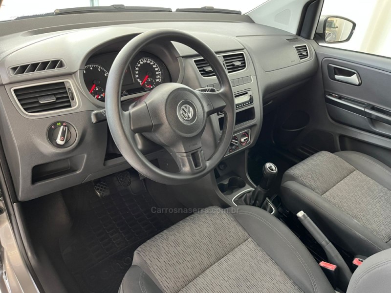 FOX 1.6 MI 8V FLEX 4P MANUAL - 2014 - BENTO GONçALVES