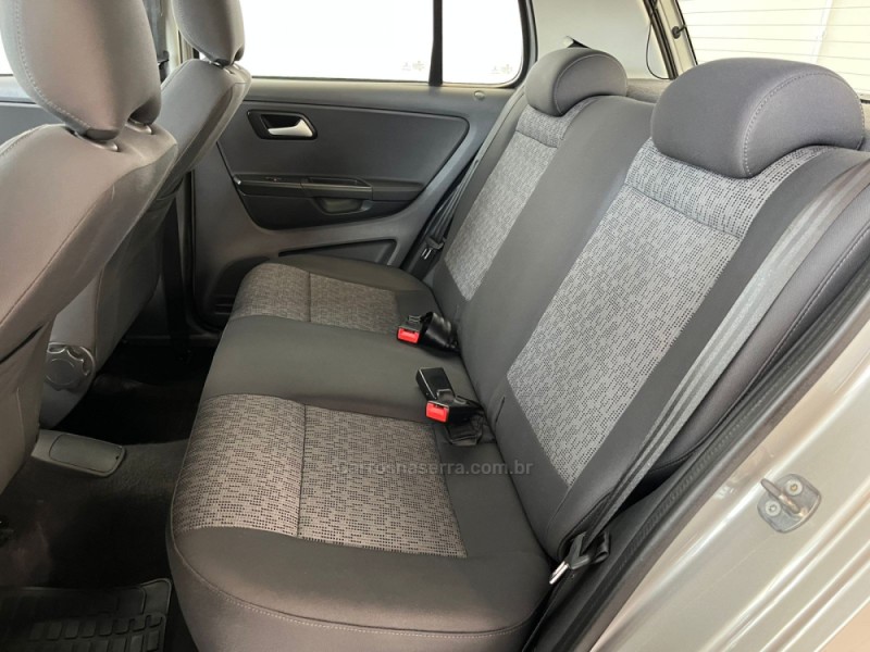 FOX 1.6 MI 8V FLEX 4P MANUAL - 2014 - BENTO GONçALVES