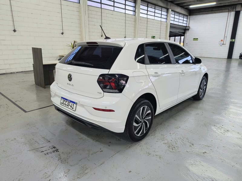 POLO 1.0 170 TSI 12V HIGHLINE FLEX 4P AUTOMÁTICO - 2024 - CAXIAS DO SUL