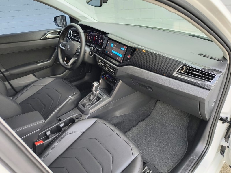 POLO 1.0 170 TSI 12V HIGHLINE FLEX 4P AUTOMÁTICO - 2024 - CAXIAS DO SUL