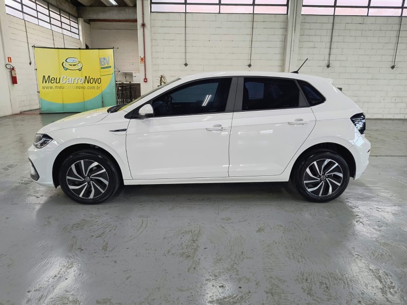 POLO 1.0 170 TSI 12V HIGHLINE FLEX 4P AUTOMÁTICO - 2024 - CAXIAS DO SUL