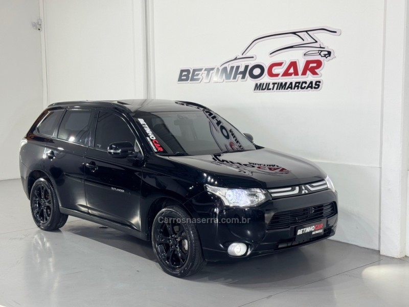 OUTLANDER 2.0 16V GASOLINA 4P AUTOMÁTICO - 2014 - ESTâNCIA VELHA