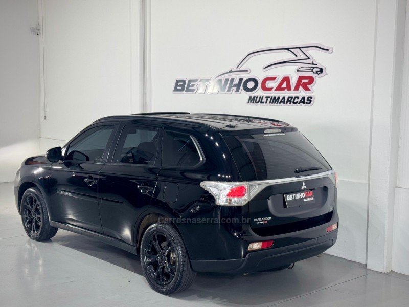 OUTLANDER 2.0 16V GASOLINA 4P AUTOMÁTICO - 2014 - ESTâNCIA VELHA