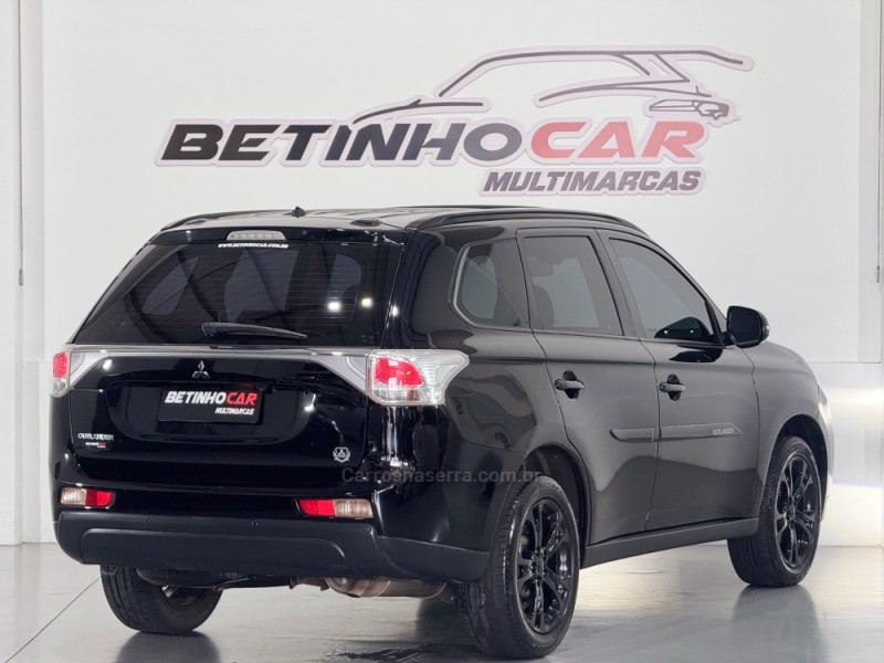 OUTLANDER 2.0 16V GASOLINA 4P AUTOMÁTICO - 2014 - ESTâNCIA VELHA