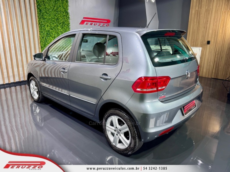 FOX 1.6 MSI COMFORTLINE 8V FLEX 4P MANUAL - 2016 - NOVA PRATA