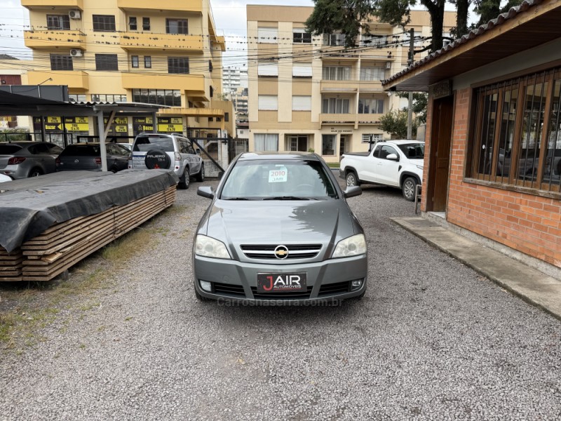 ASTRA 2.0 MPFI ADVANTAGE 8V FLEX 4P MANUAL - 2010 - GARIBALDI