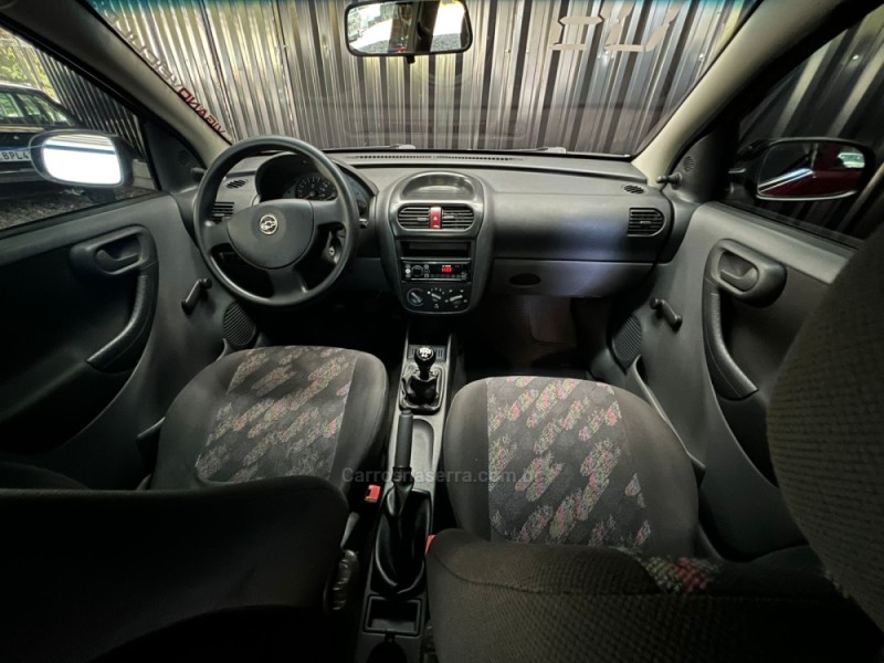 CORSA 1.0 MPFI JOY 8V FLEX 4P MANUAL - 2005 - CAXIAS DO SUL